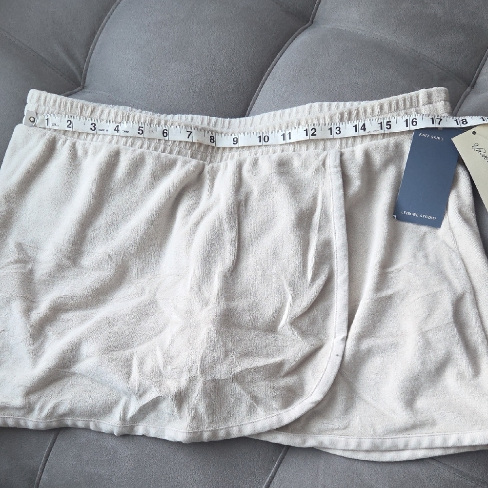 Universal Thread Womens Cream Terry Skort